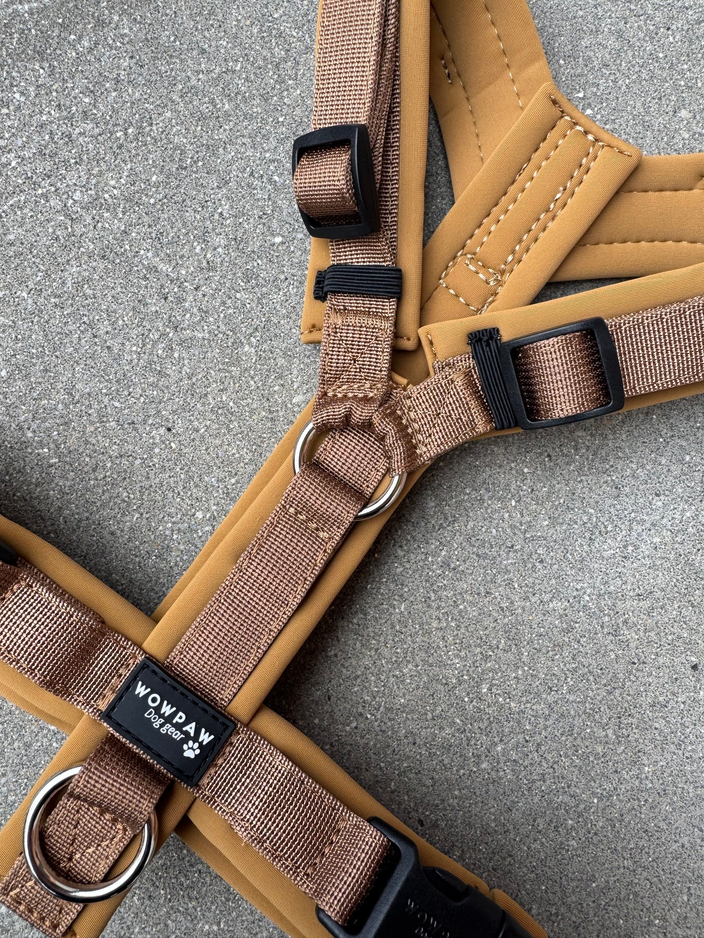 Hochwertiges Hundegeschirr FLOW Braun Edition