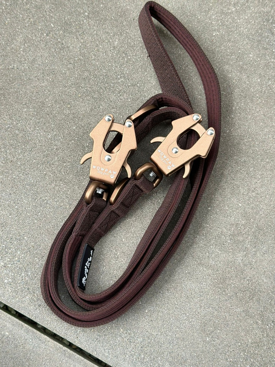 Taktische Hundeleine ULTRA LIGHT Espresso Braun Edition Länge 2m, verstellbar