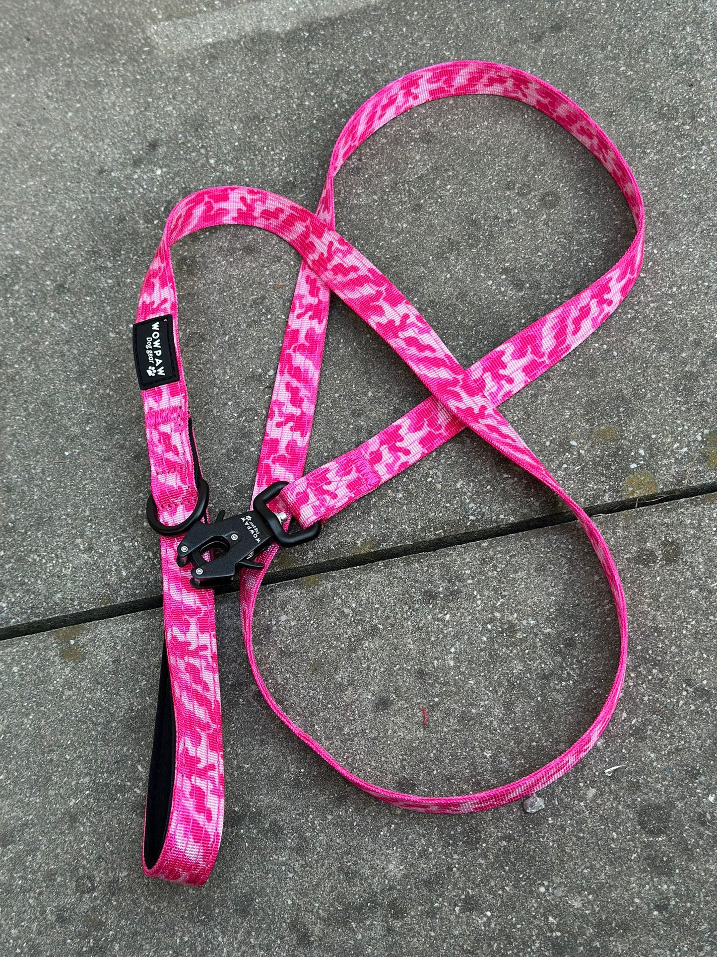 Taktische Hundeleine ULTRA LIGHT SOFTLINE XXS Pink Camouflage – 1,5 m mit Mini-Froschkarabiner