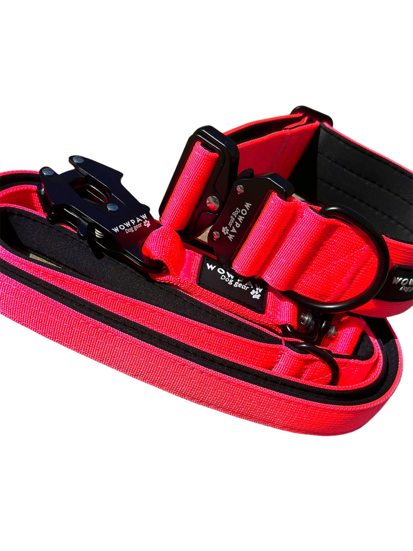 Smycz taktyczna dla psa z karabińczykiem w kształcie żabki, obracana o 360°, długość 1,8 m, neonowy róż