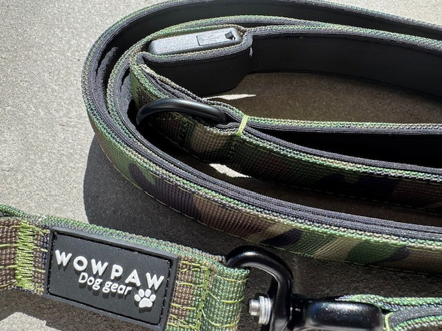 Guinzaglio tattico per cani con moschettone a rana, girevole a 360°, lunghezza 1,8 m, mimetica militare