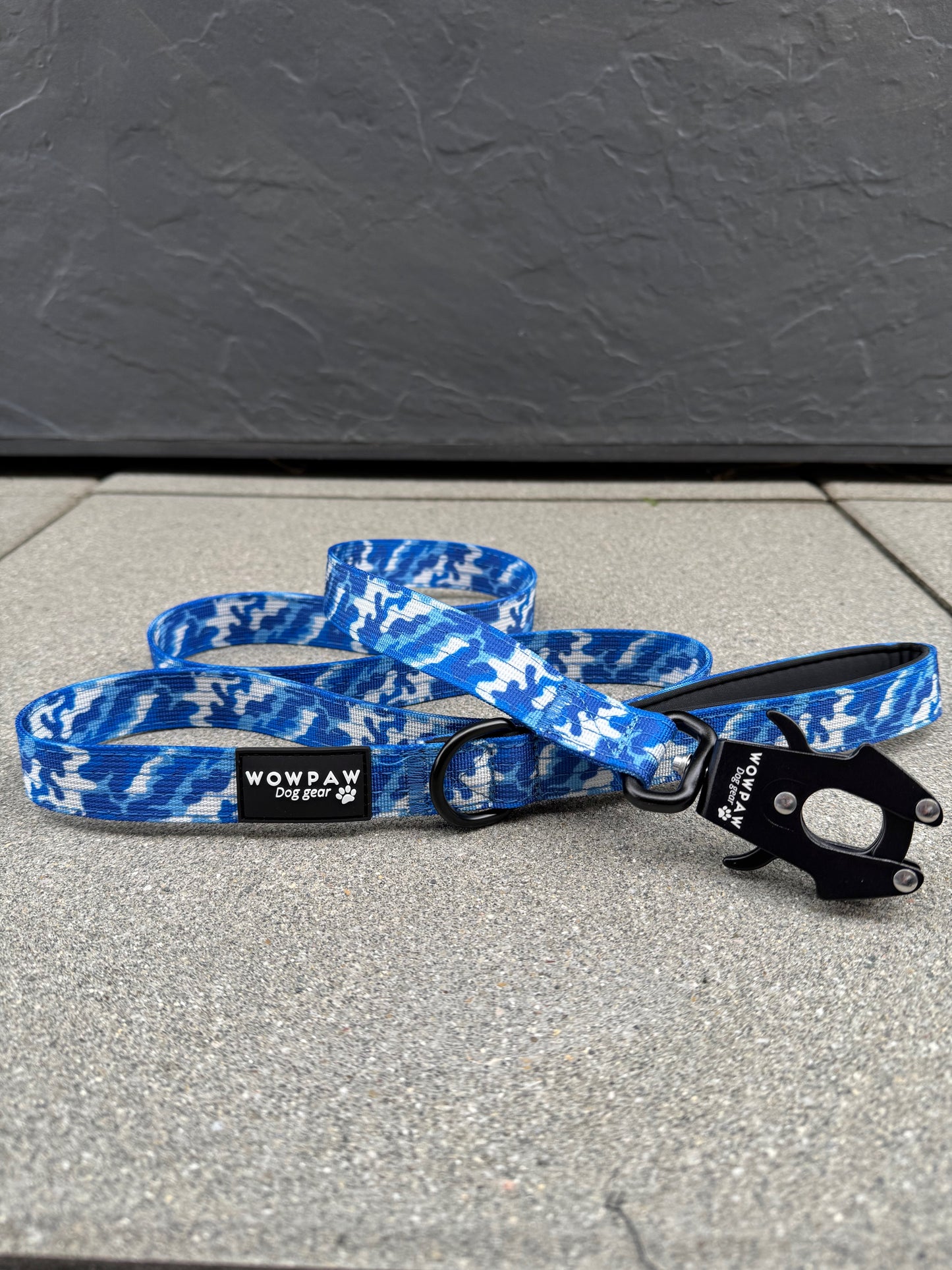 Taktische Hundeleine mit Froschkarabiner Länge 1,5m Blau Camouflage