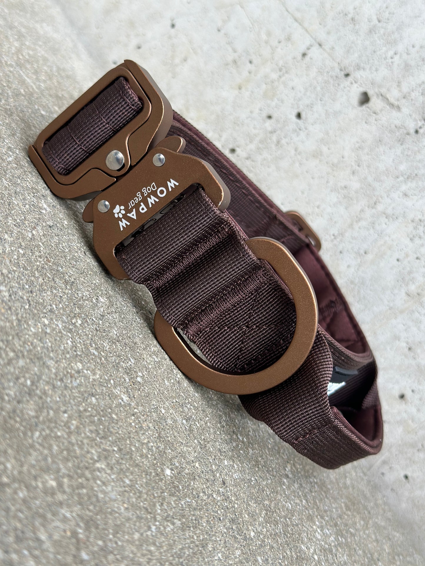 Hochwertiges taktisches Hundehalsband 3,8cm ULTRA LIGHT ESPRESSO BRAUN Edition Größe M