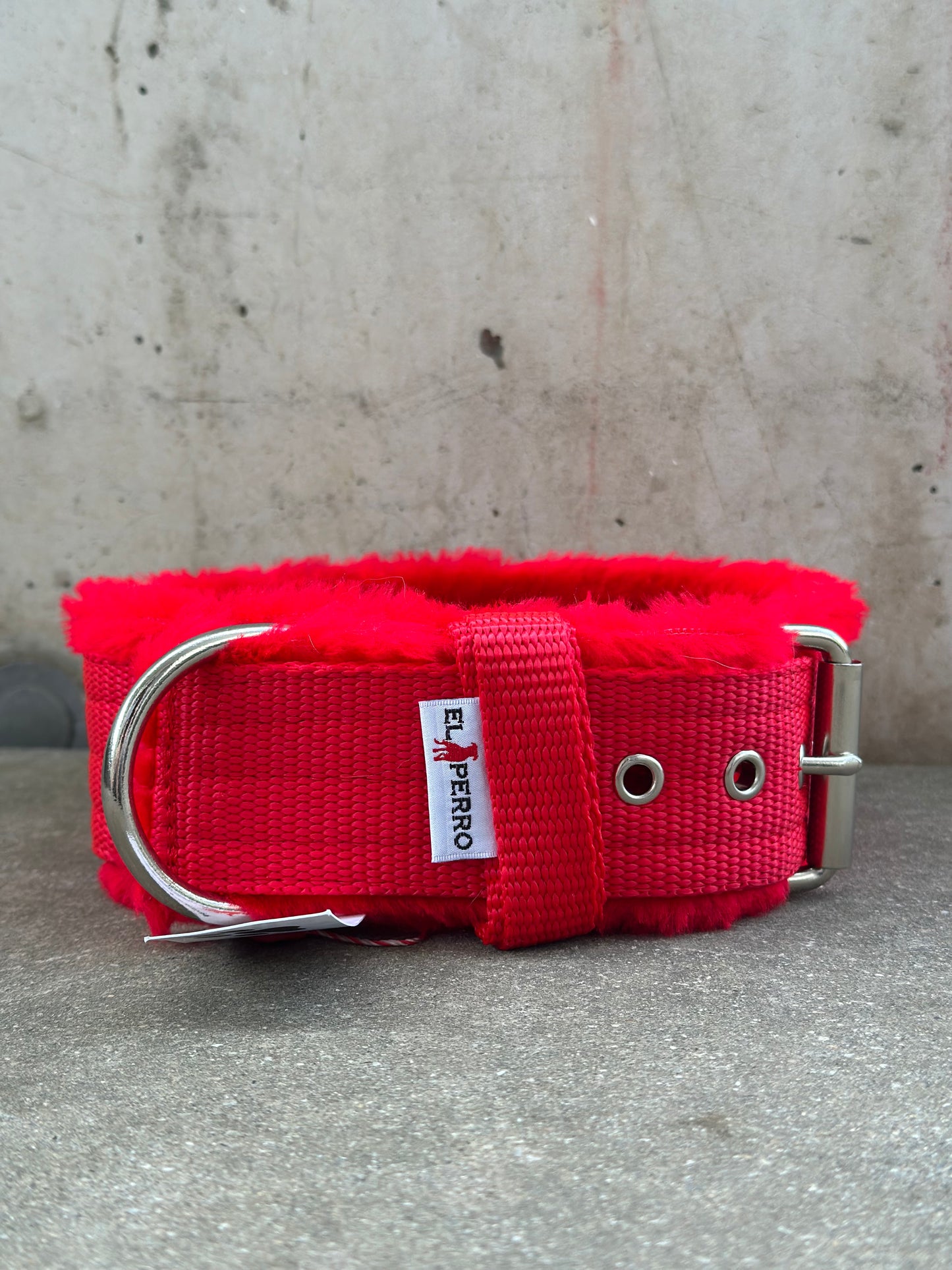 Kołnierz Elperro dla wygody 43-59cm | 5cm szerokości | Czerwony | Haftowane