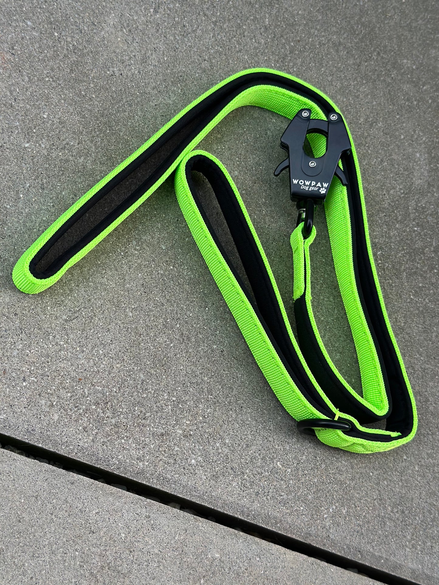 Smycz taktyczna dla psa ULTRA LIGHT neonowa zieleń, długość 1,2m XS