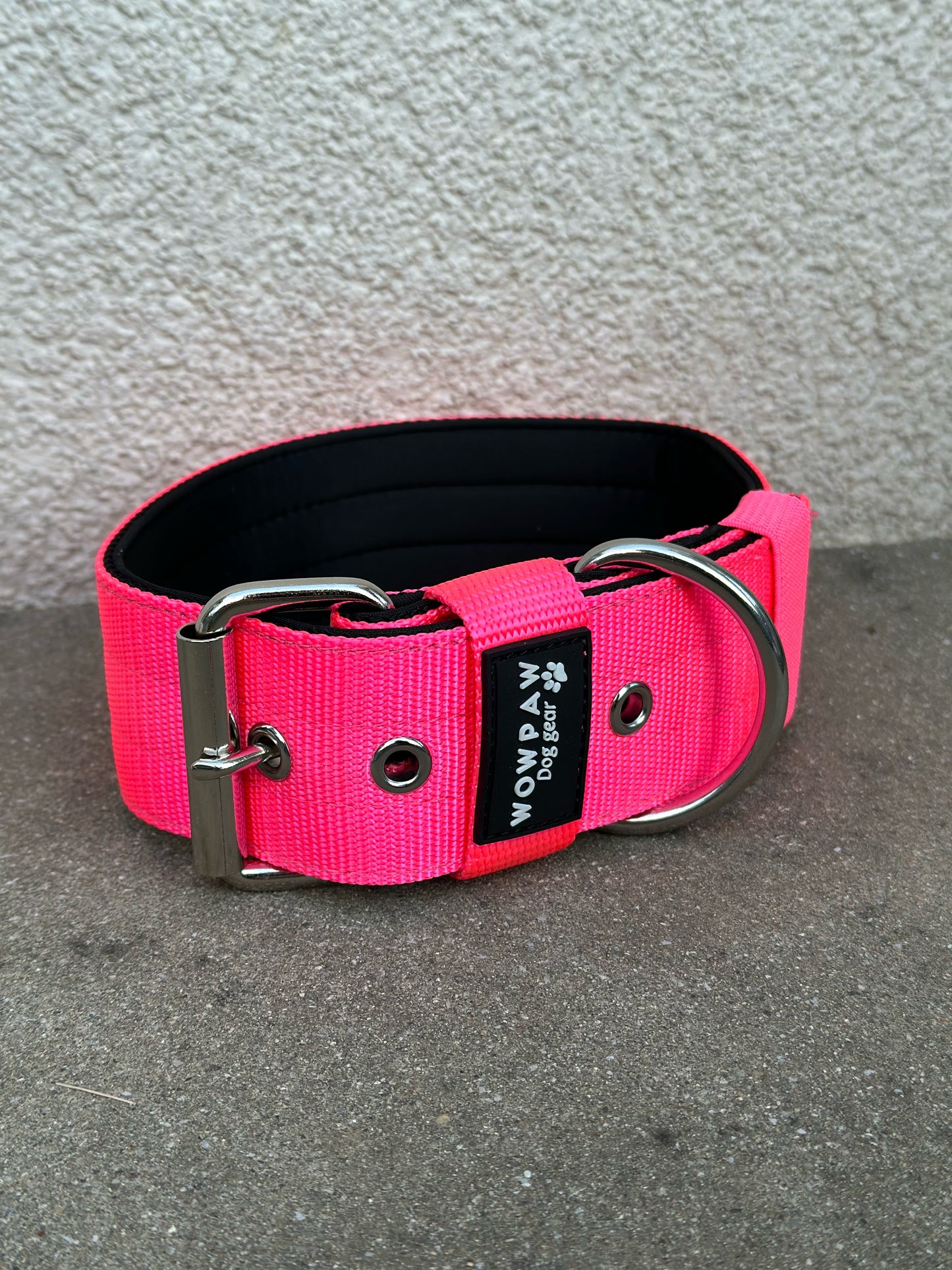 Collare per cani basic di alta qualità rosa neon taglia S
