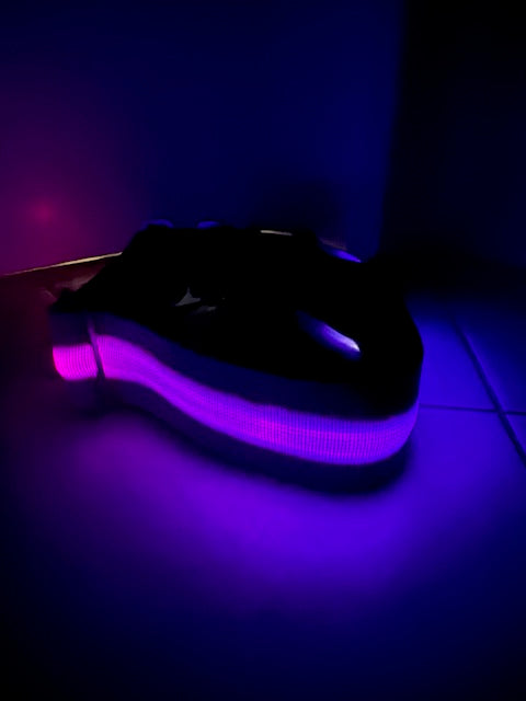 Obroża LED dla psa ULTRA LIGHT Purple Edition rozmiar S 