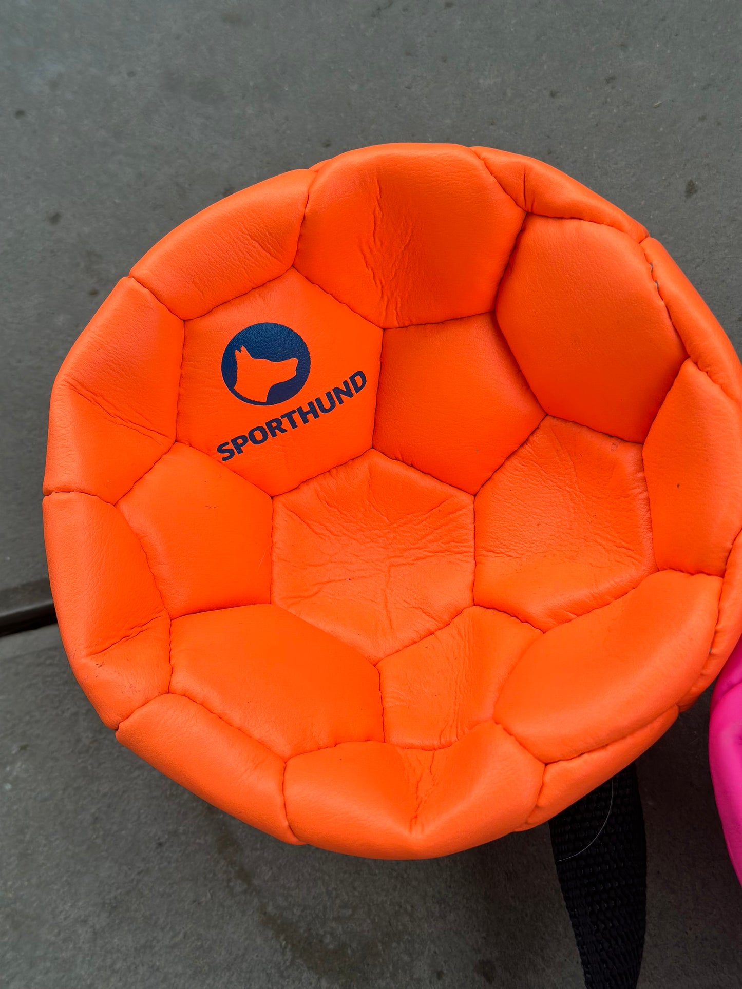 Trainingsball mit Handschlaufe 140mm
