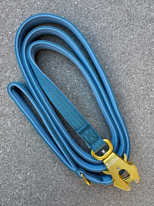 Taktische Hundeleine ULTRA LIGHT Ocean Blue Edition, Länge 1,8m mit Medium-Froschkarabiner