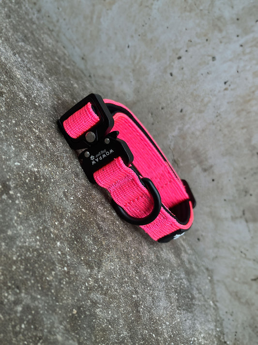 Obroża taktyczna dla psa ULTRA LIGHT Neon Pink XXS